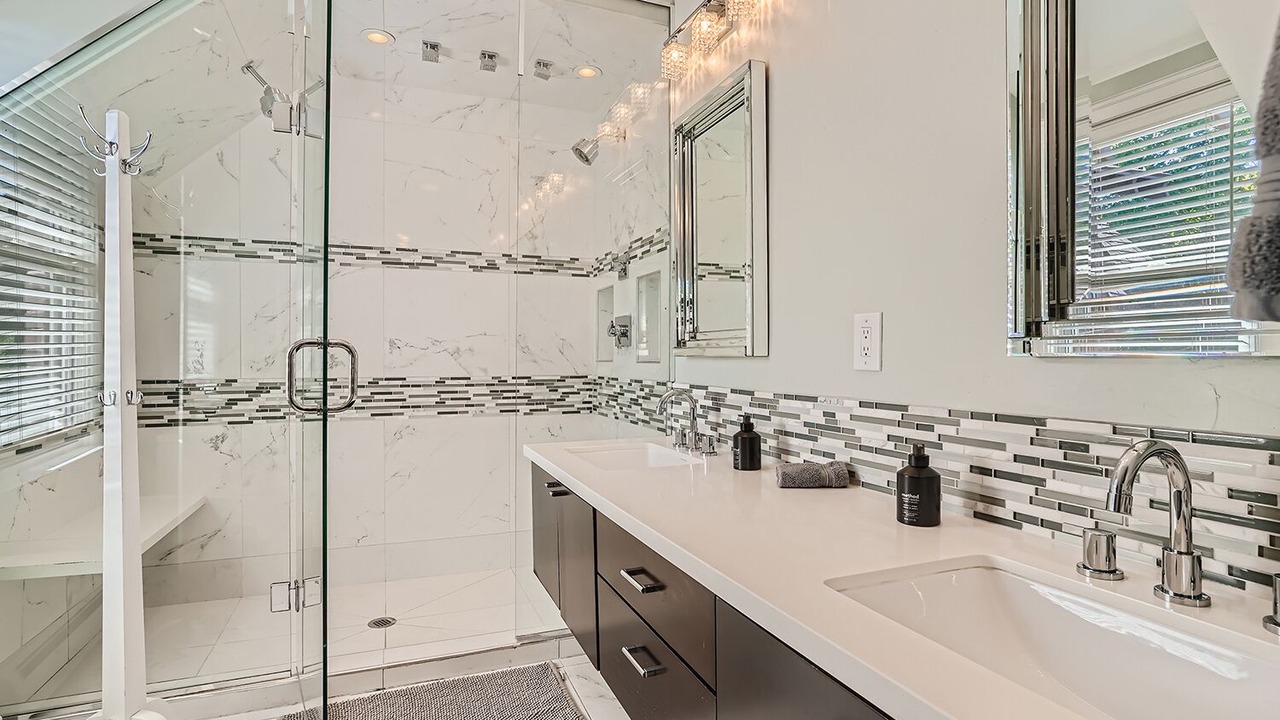 Photo of Bathroom in Congress Park