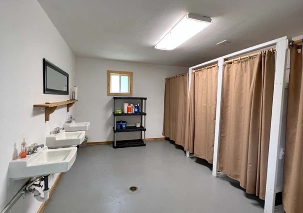 Photo of Bathroom in Alamosa