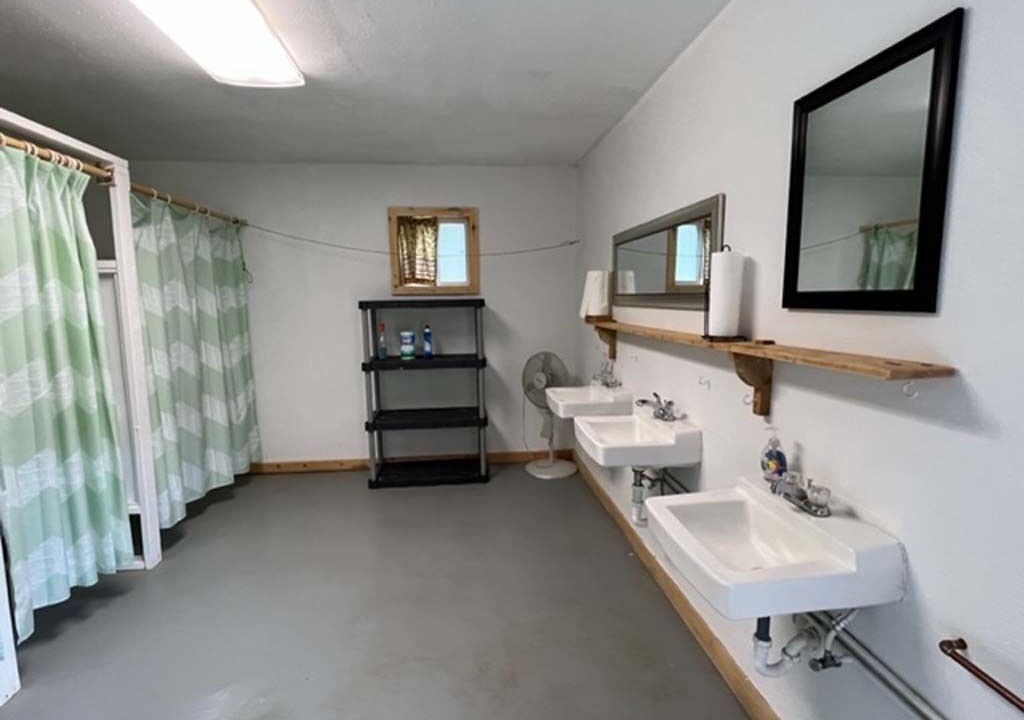 Photo of Bathroom in Alamosa