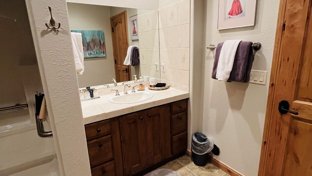 Photo of Bathroom in Pagosa Meadows IV