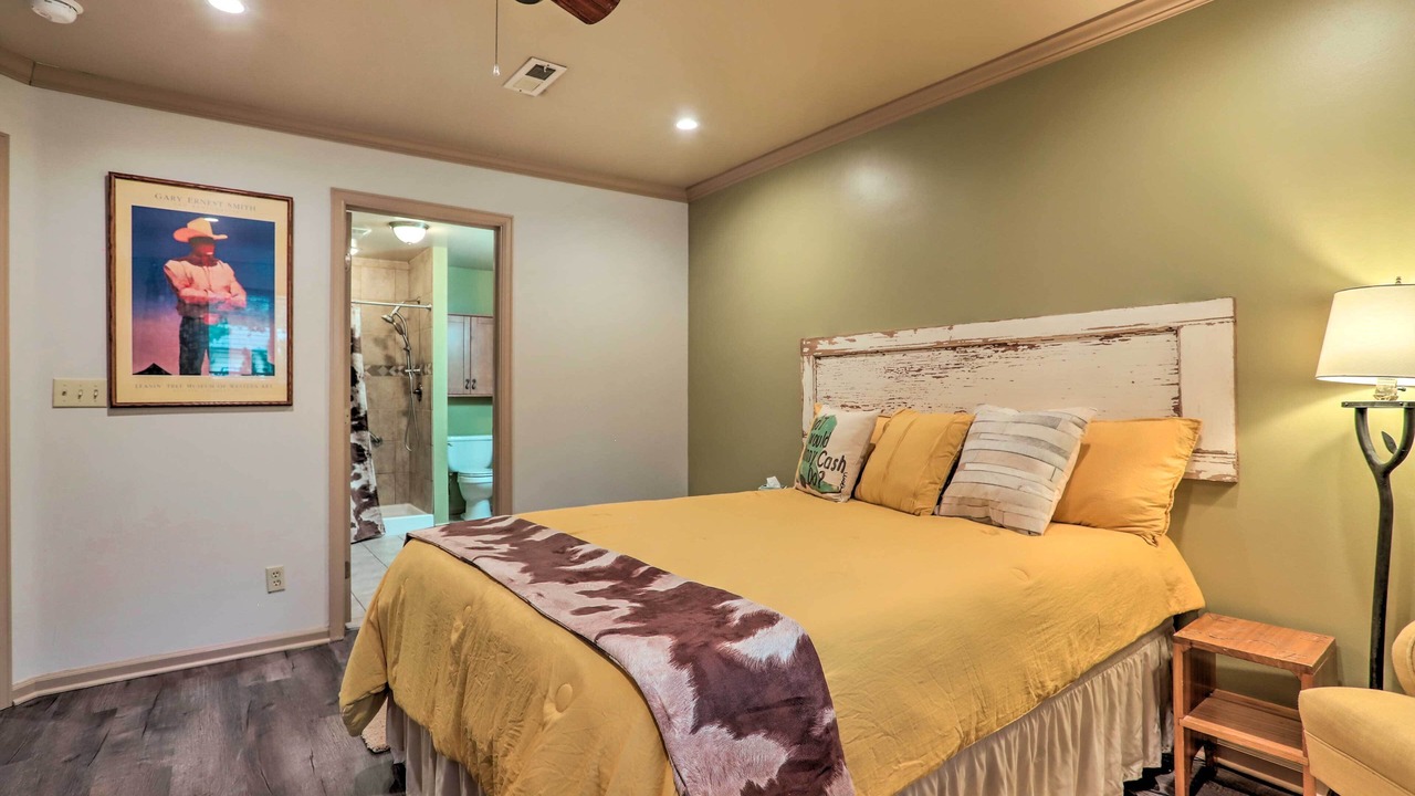 Photo of Bedroom in Northglenn