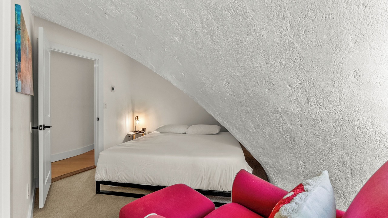 Photo of Bedroom in Intermountain