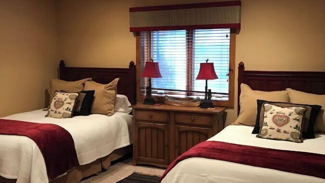 Photo of Bedroom in The Highlands