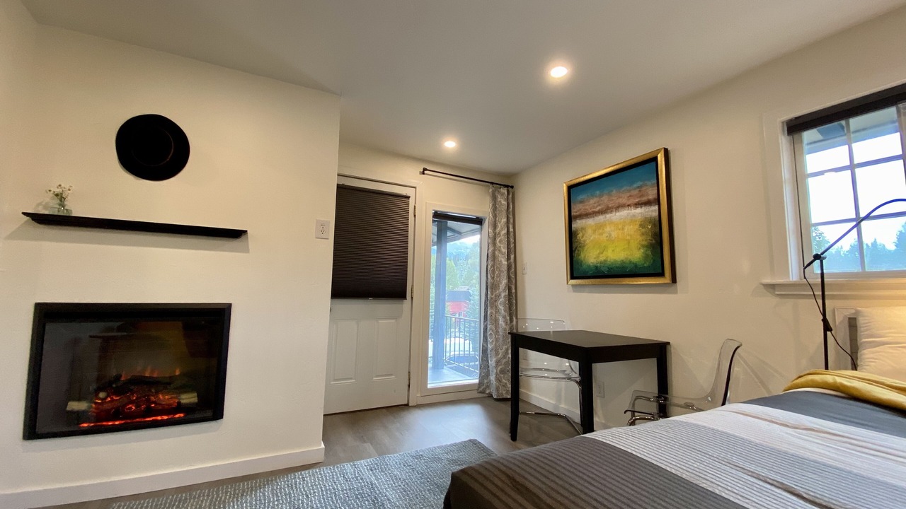 Photo of Bedroom in Historic District