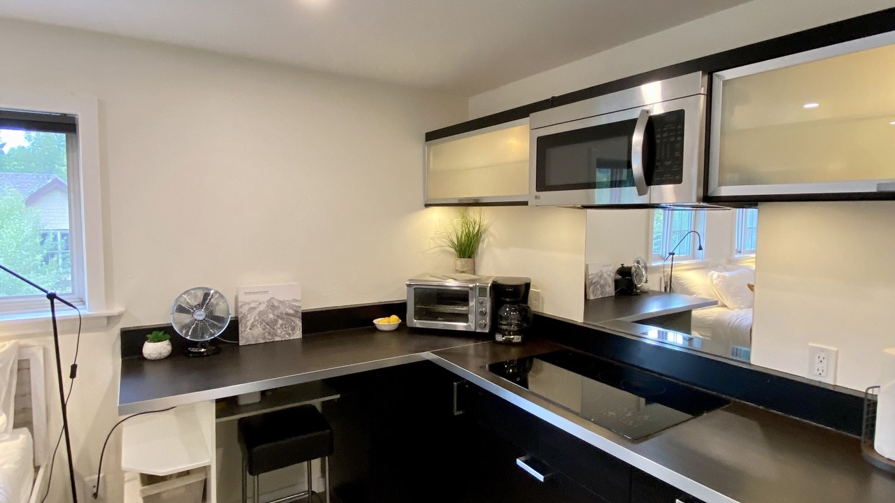 Photo of Kitchen in Historic District