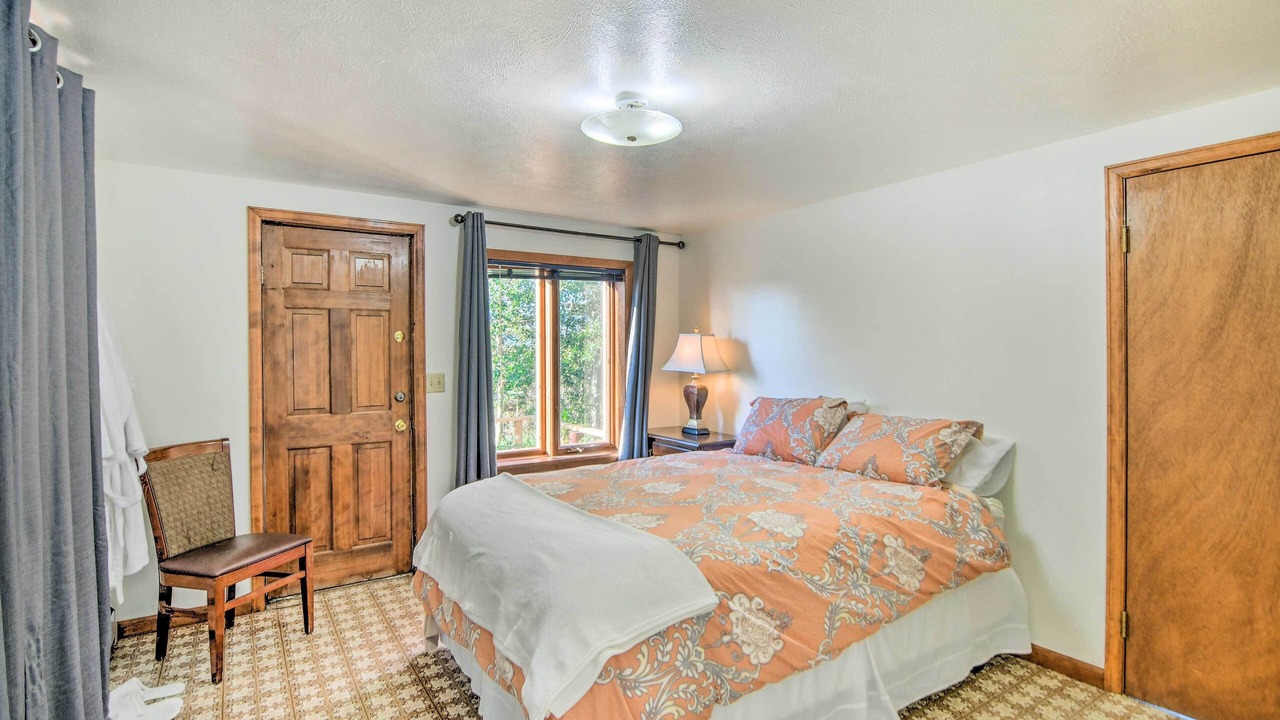 Photo of Bedroom in Walden