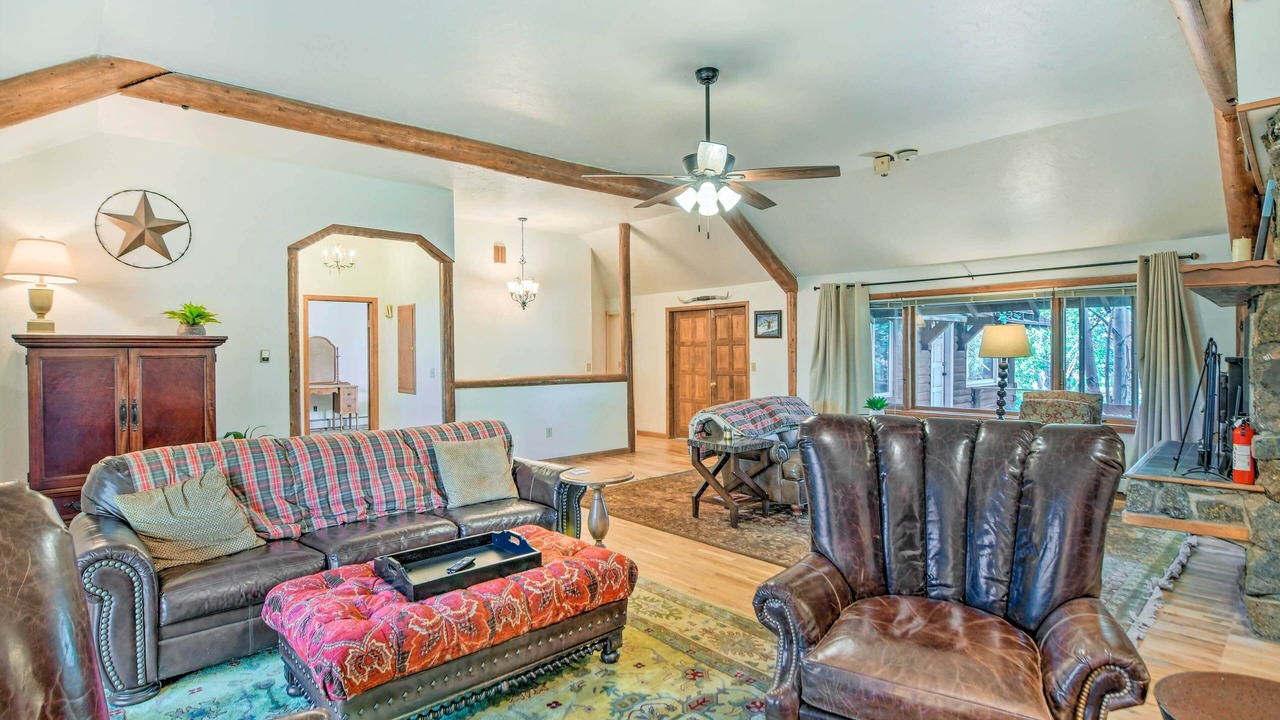 Photo of Livingroom in Walden