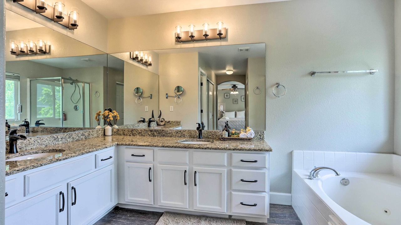 Photo of Bathroom in Thornton