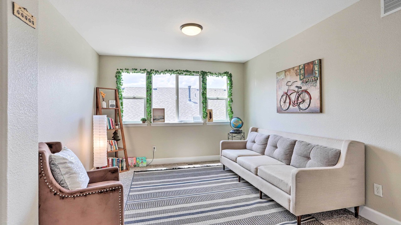 Photo of Livingroom in Thornton