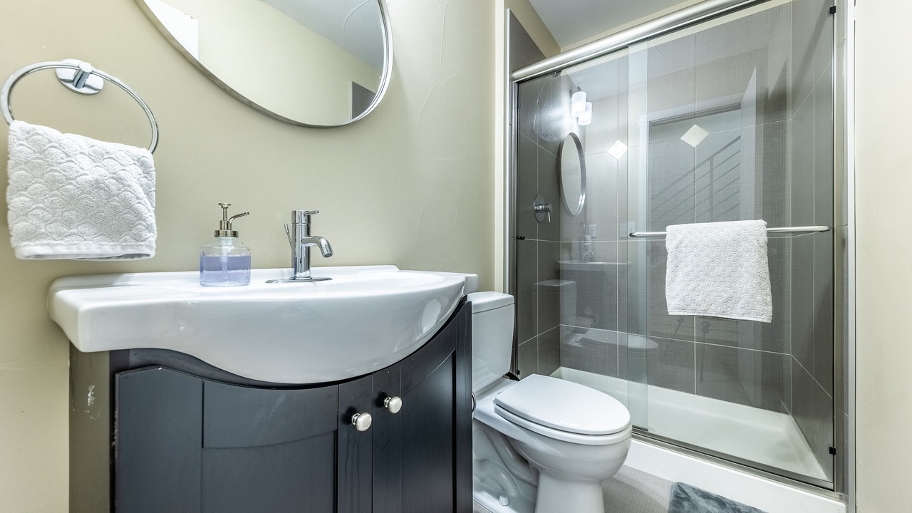 Photo of Bathroom in Highland