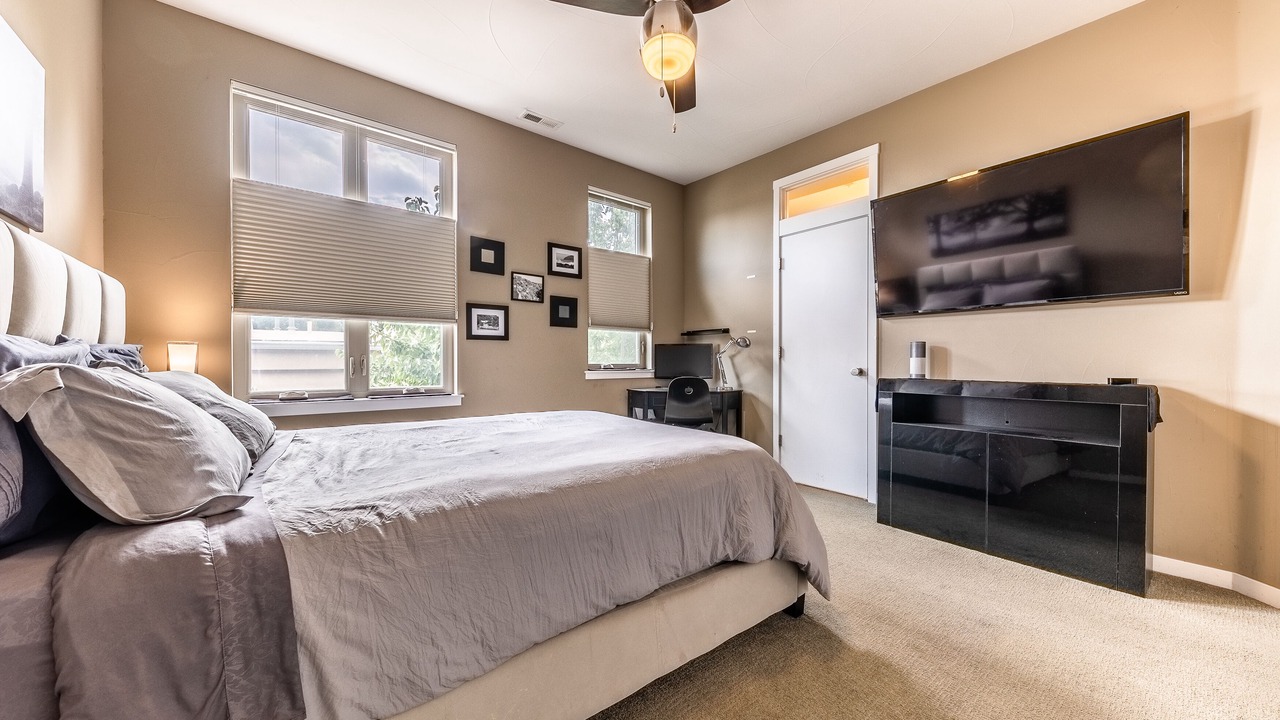 Photo of Bedroom in Highland