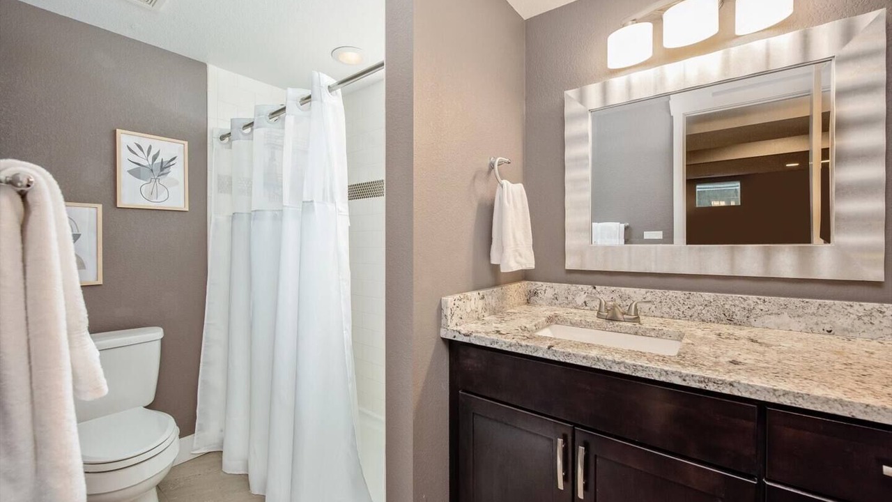 Photo of Bathroom in Alta Vista Area
