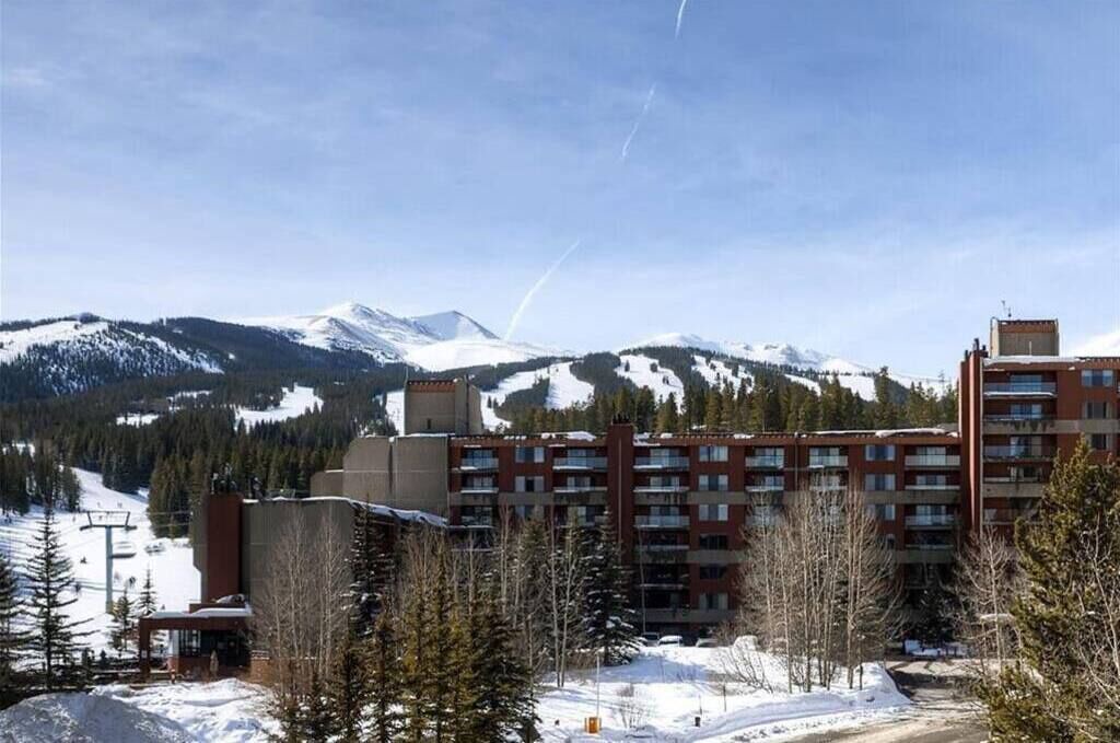 Photo of Outdoor in Peak 9