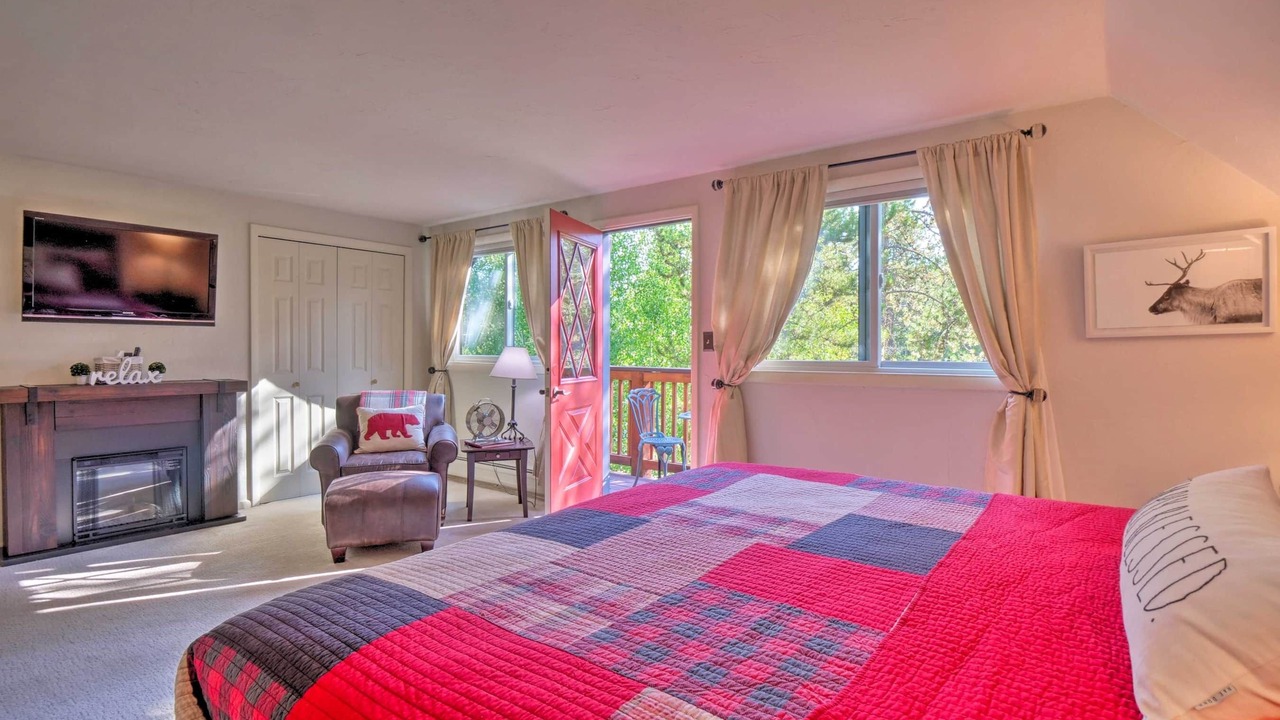Photo of Livingroom in Breckenridge Heights