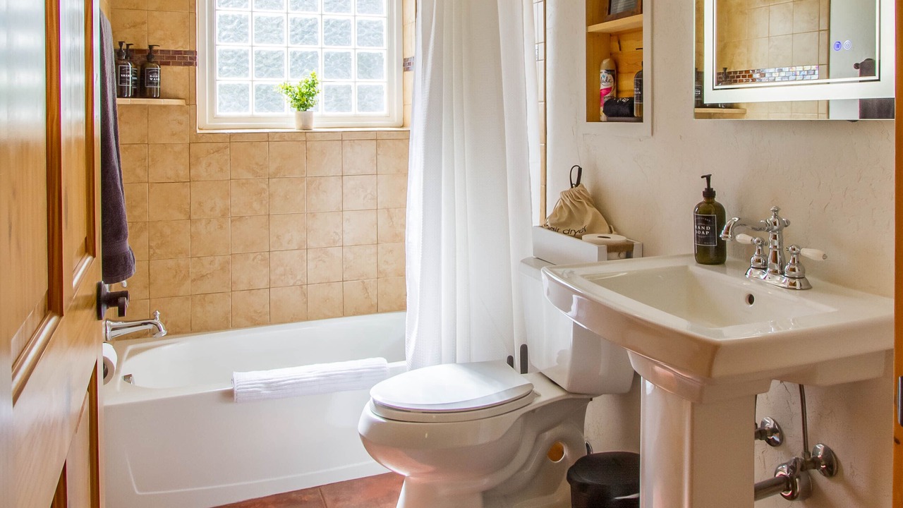 Photo of Bathroom in Bailey
