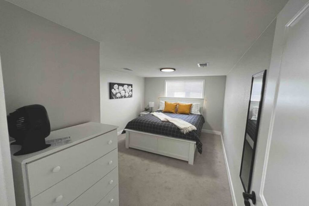 Photo of Bedroom in Aurora