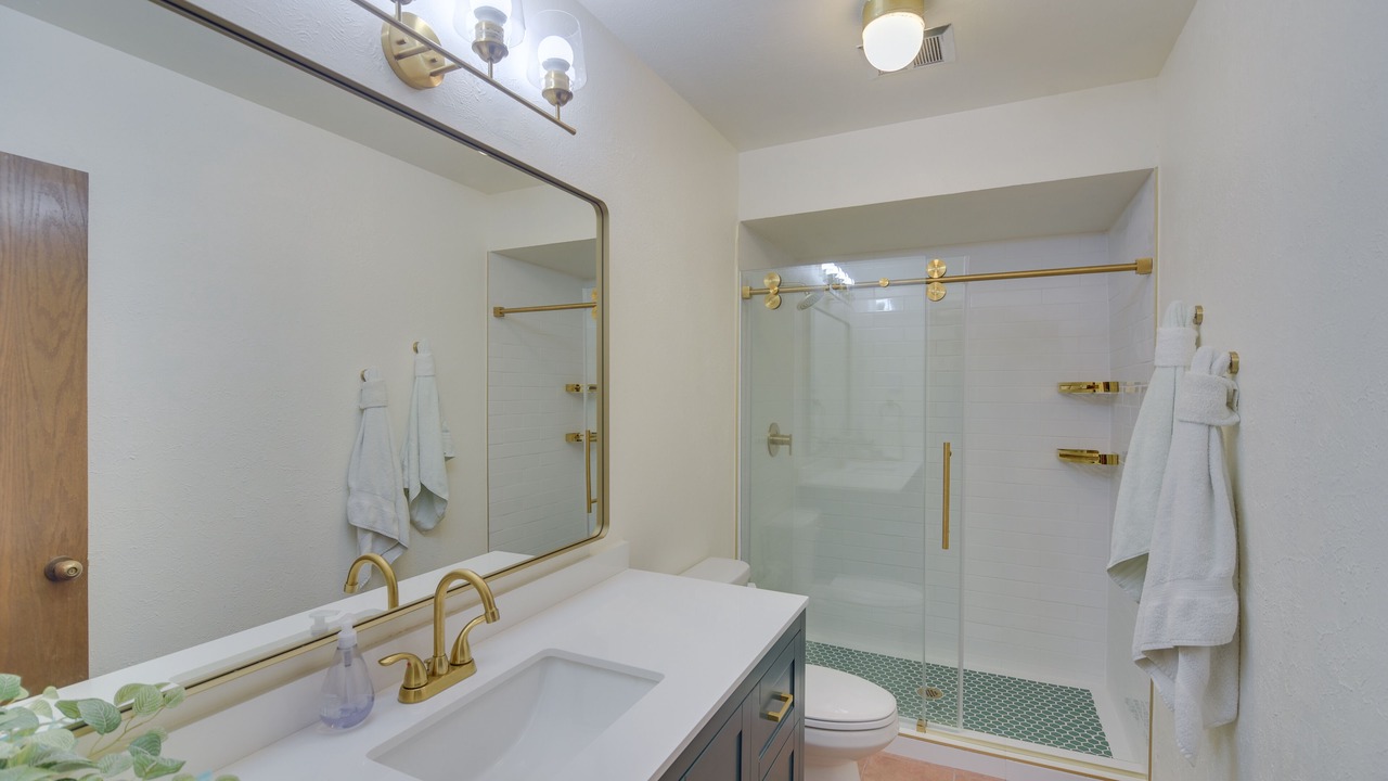 Photo of Bathroom in Silvercreek
