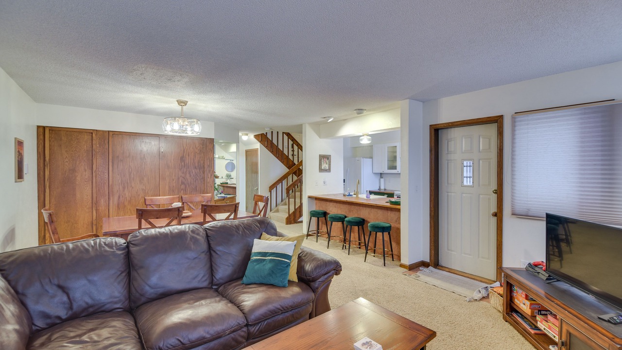 Photo of Livingroom in Silvercreek