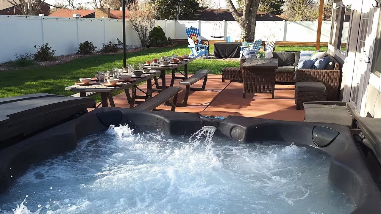 Photo of Outdoor in Barths