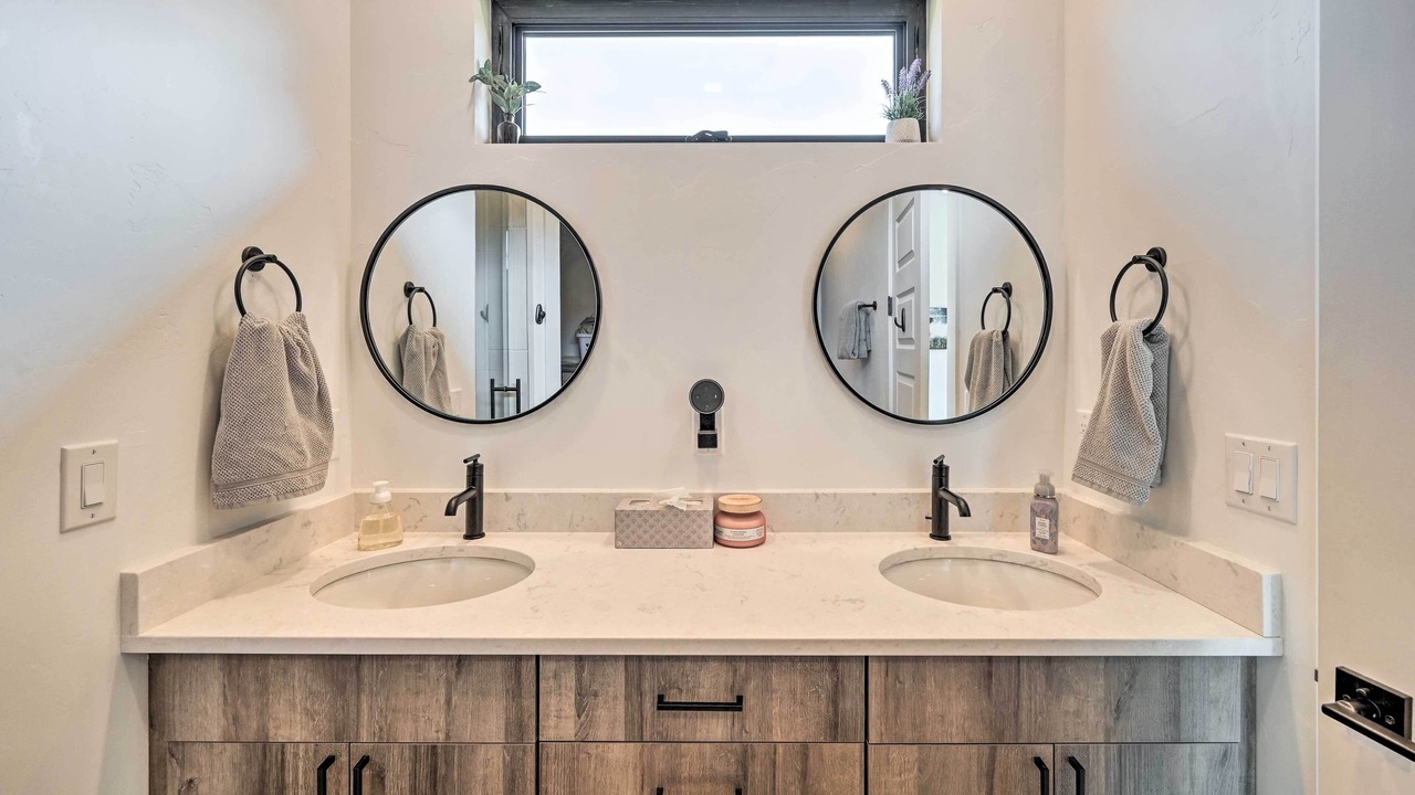 Photo of Bathroom in Oak Creek