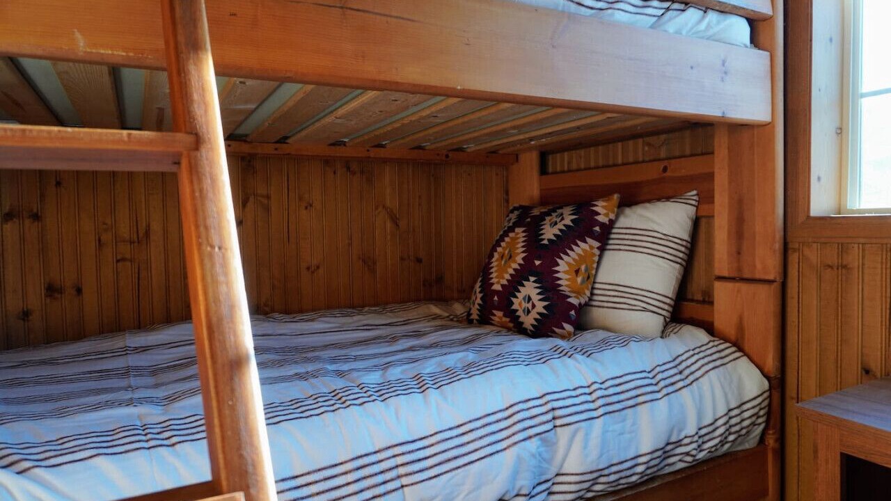 Photo of Bedroom in Indian Mountain