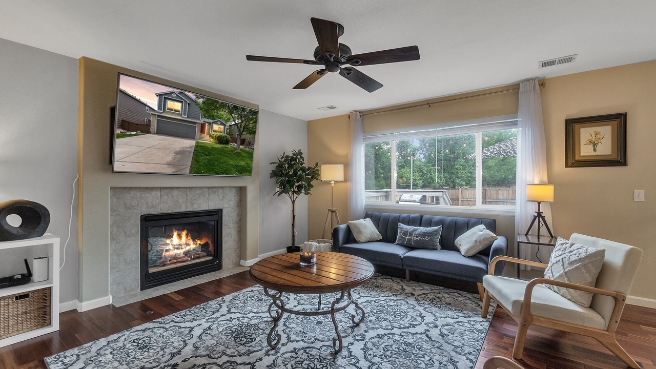 Photo of Livingroom in Westridge