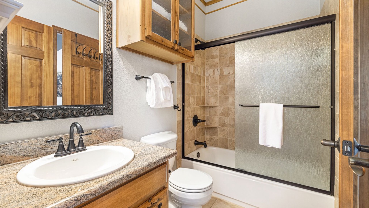 Photo of Bathroom in Aspen Brook