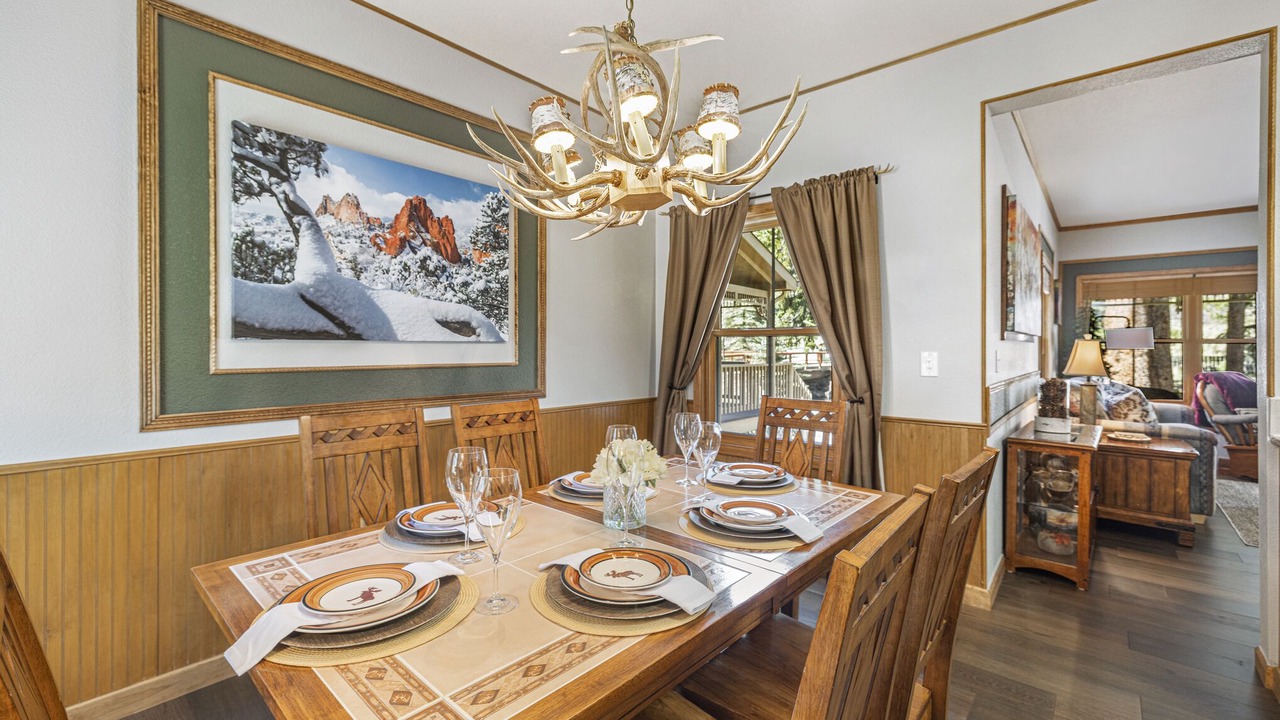 Photo of Livingroom in Aspen Brook