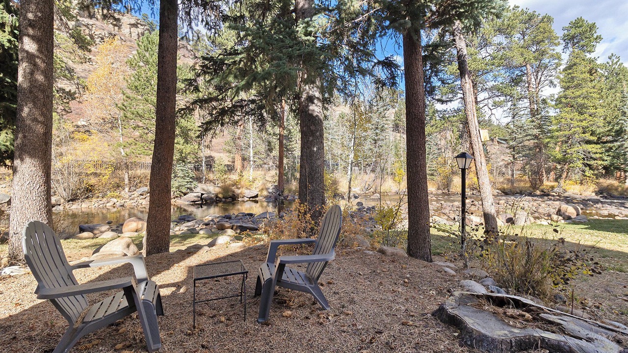 Photo of Others in Aspen Brook