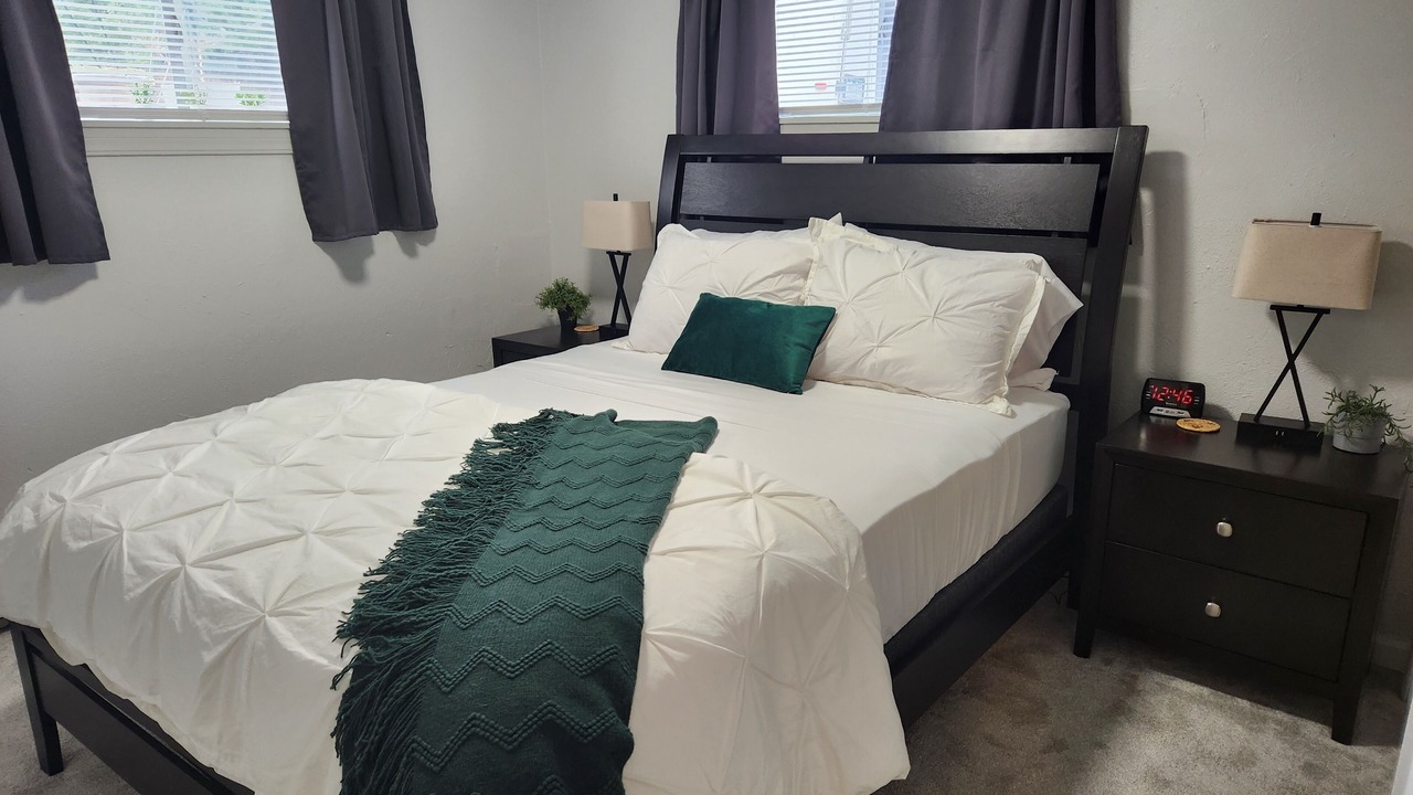 Photo of Bedroom in East Old Golden Rd