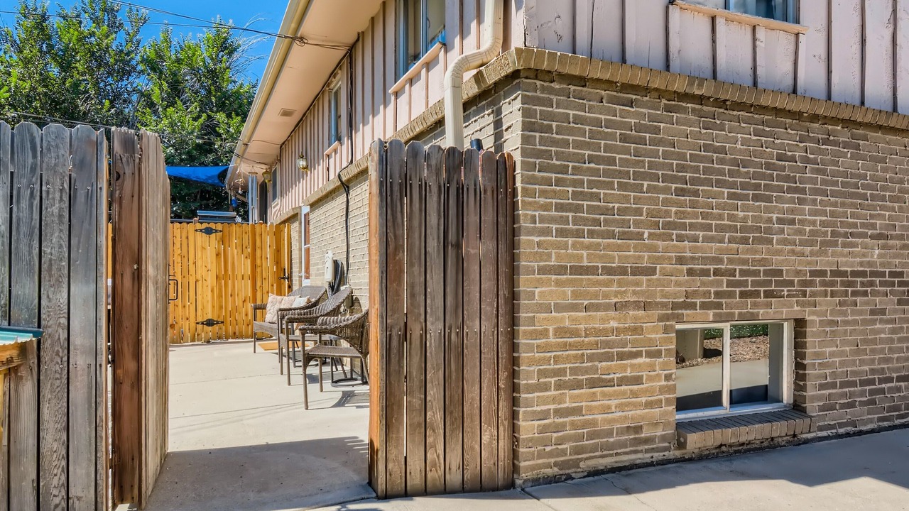 Photo of Patio Balcony in East Old Golden Rd