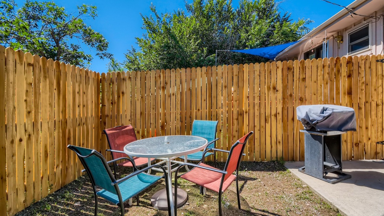 Photo of Outdoor in East Old Golden Rd