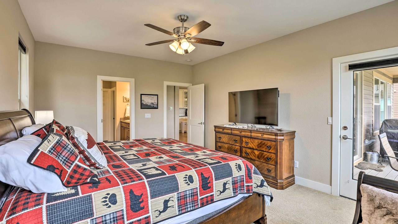 Photo of Bedroom in Grand Elk Ranch