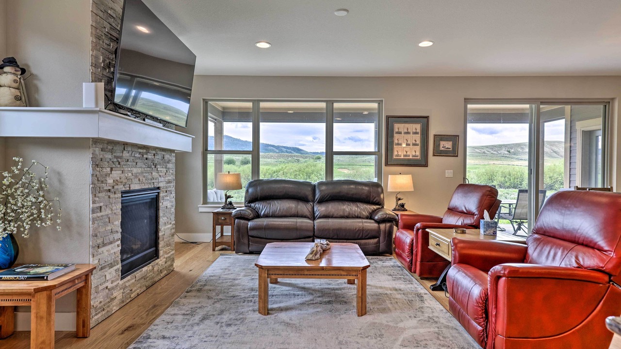 Photo of Bedroom in Grand Elk Ranch