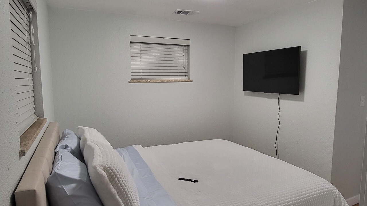Photo of Bedroom in Kipling