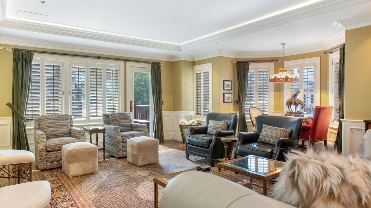 Photo of Livingroom in Beaver Creek