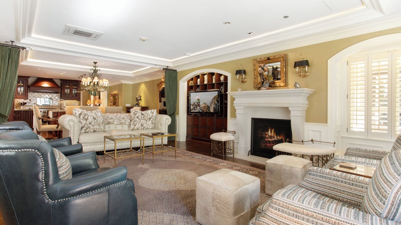 Photo of Livingroom in Beaver Creek