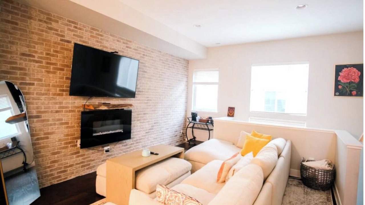 Photo of Livingroom in Highland