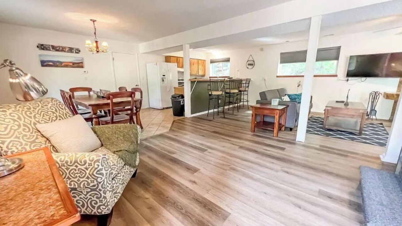 Photo of Livingroom in Cascade