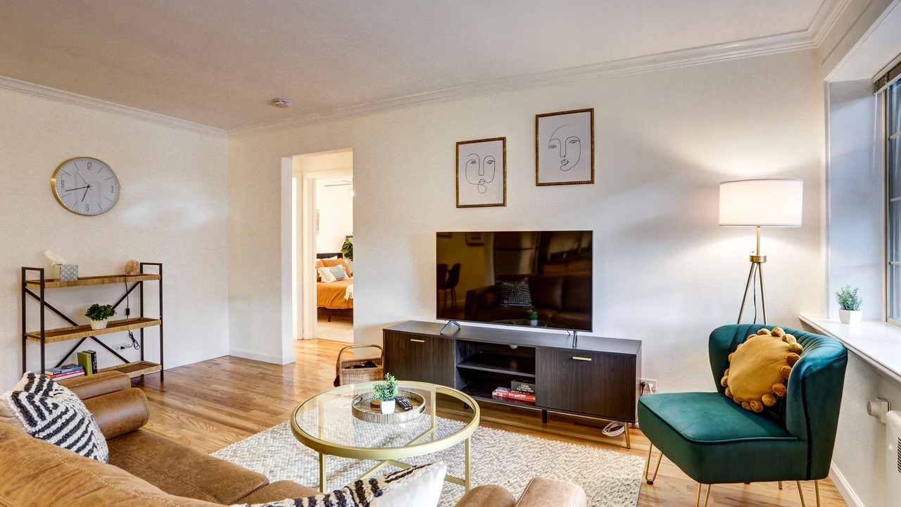 Photo of Livingroom in South Park Hill