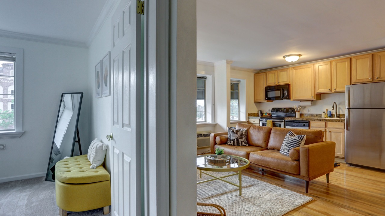 Photo of Livingroom in South Park Hill