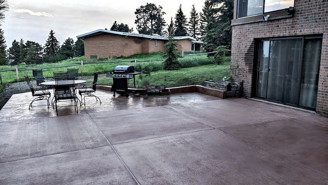 Photo of Outdoor in Golden