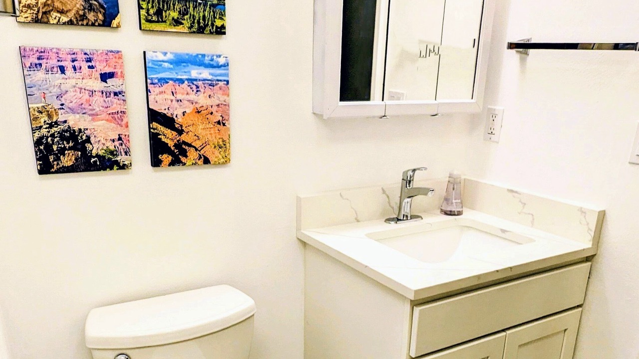 Photo of Bathroom in Golden
