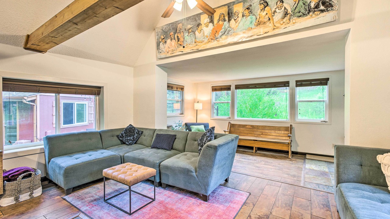 Photo of Livingroom in Morrison
