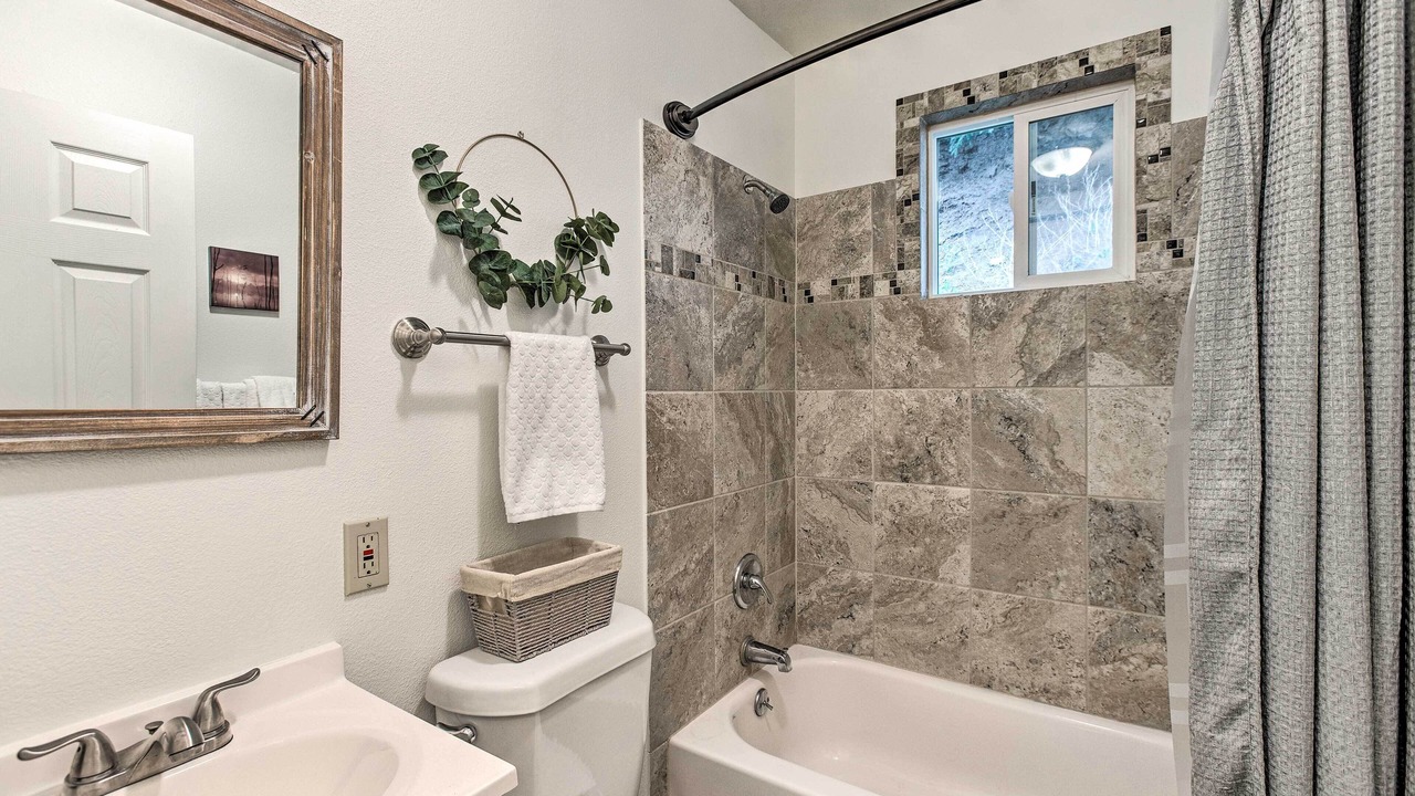 Photo of Bathroom in Morrison