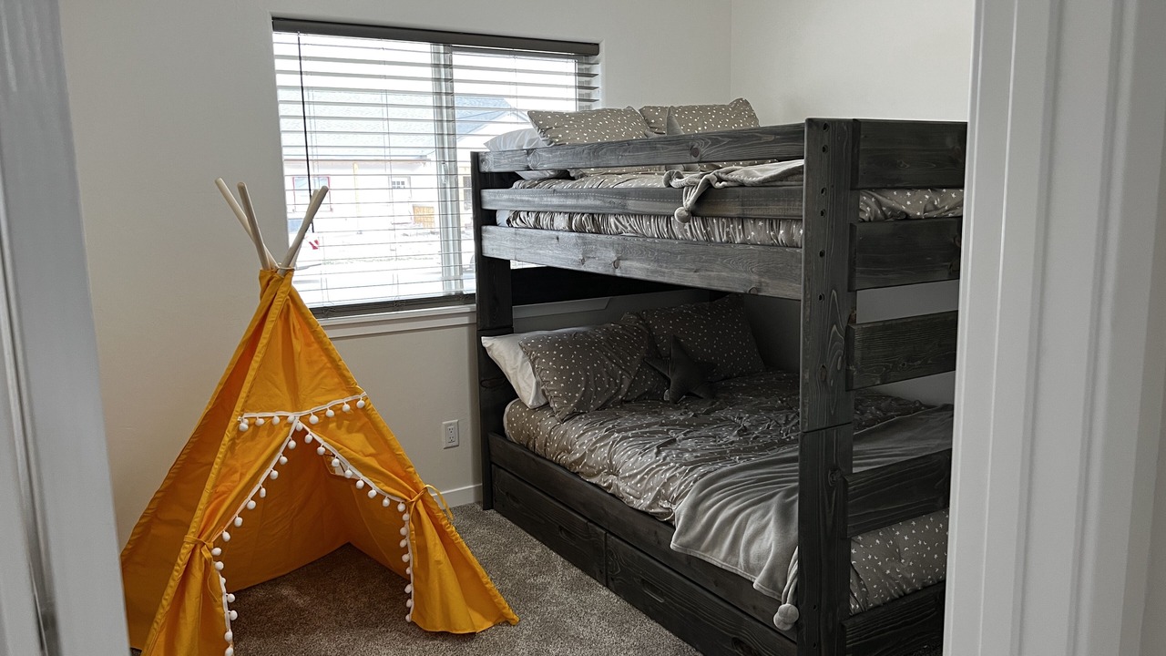 Photo of Bedroom in Montrose