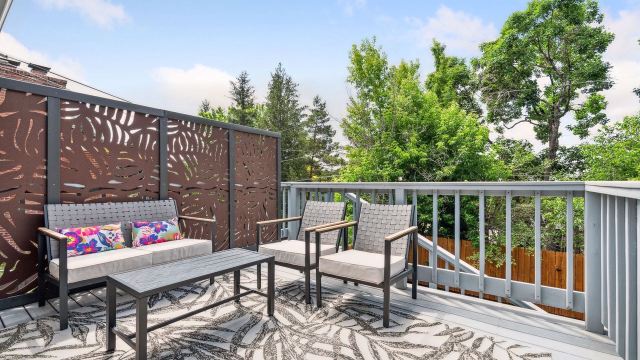 Photo of Patio Balcony in Scenic Heights