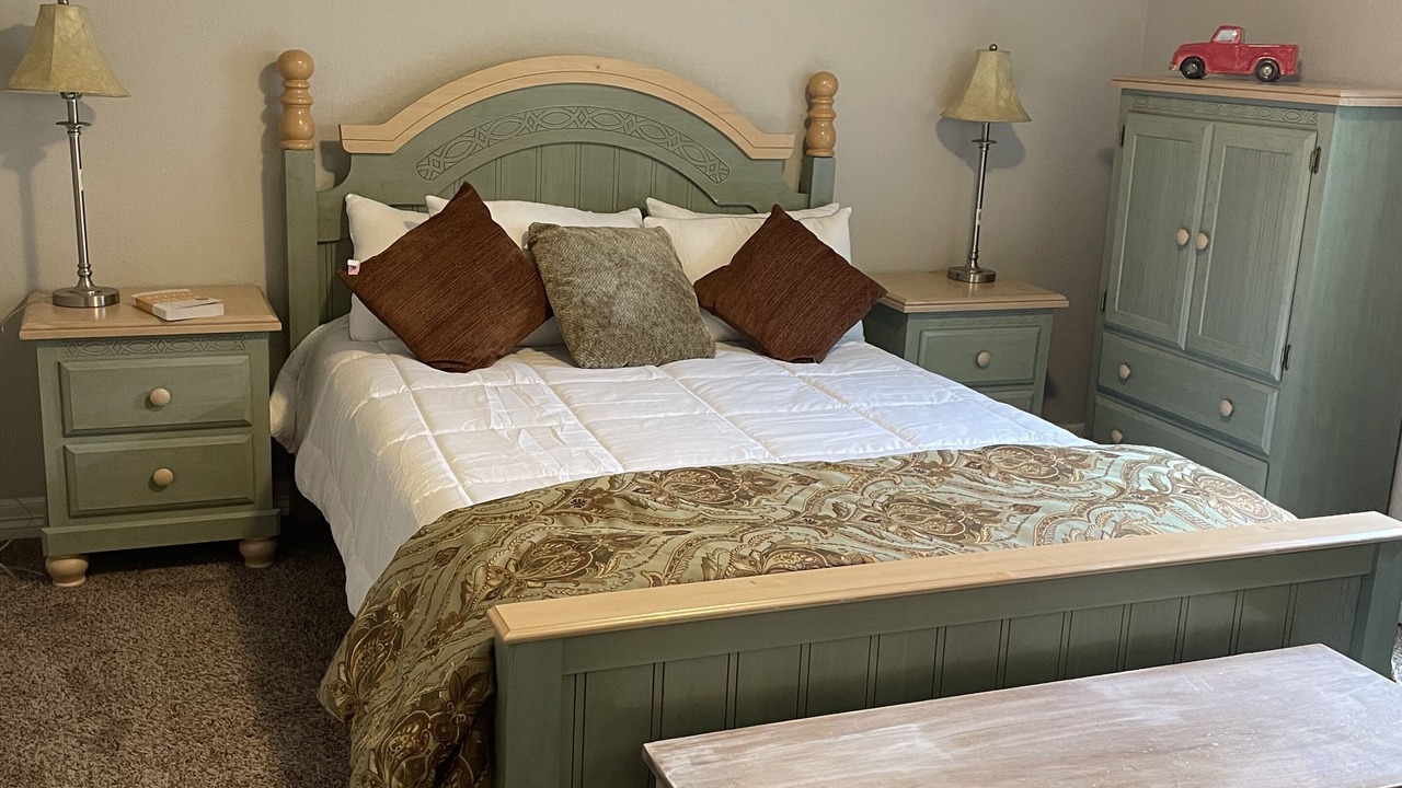 Photo of Bedroom in Elbert