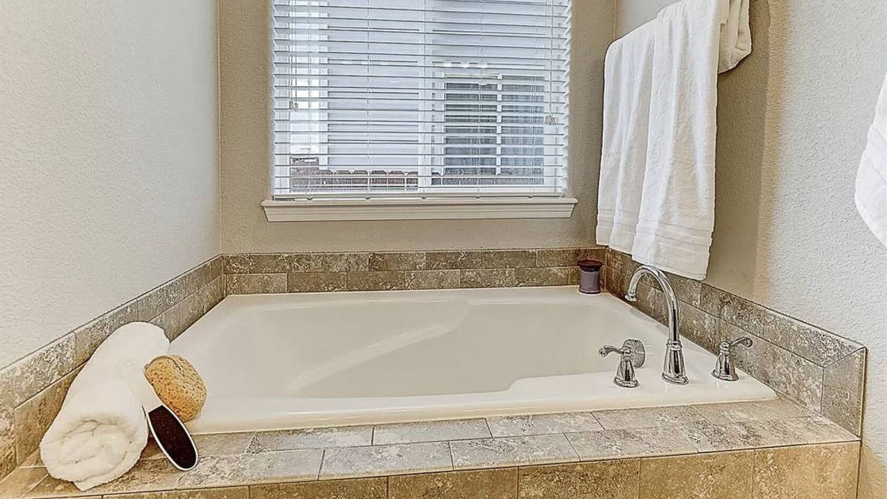 Photo of Bathroom in Elbert