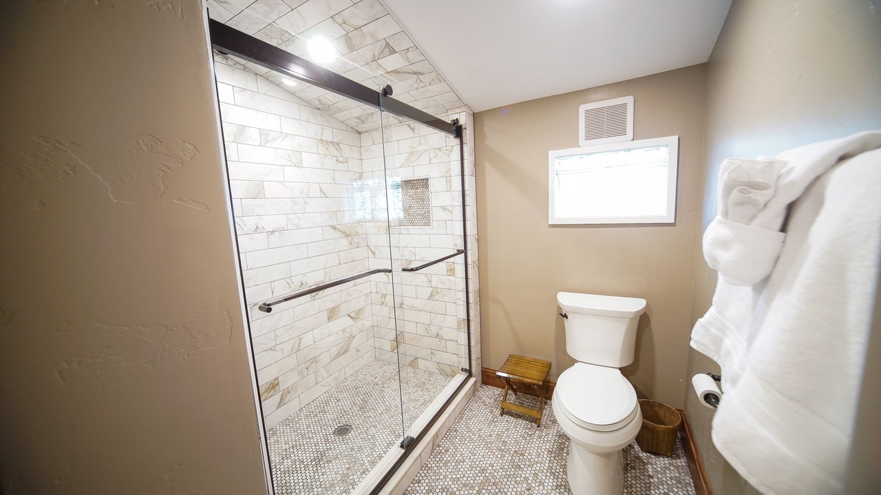 Photo of Bathroom in Delta